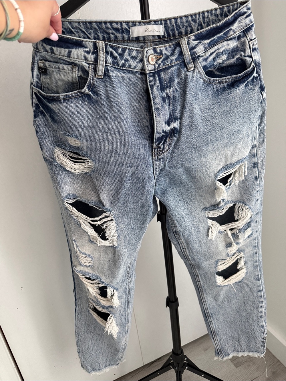 Kancan Light Blue Distressed Relaxed Jeans
